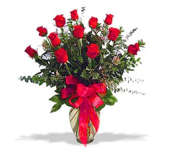 çiçek siparisi 11 adet kirmizi gül cam vazo  Muğla online çiçekçi , çiçek siparişi 