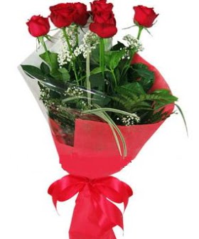 5 adet kırmızı gülden buket  Muğla hediye çiçek yolla 