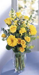  Muğla online çiçekçi , çiçek siparişi  sari güller ve gerbera cam yada mika vazo