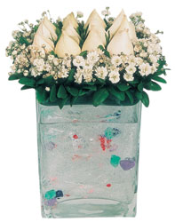  Muğla çiçek online çiçek siparişi  7 adet beyaz gül cam yada mika vazo tanzim