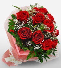 12 adet kırmızı güllerden kaliteli gül  Muğla yurtiçi ve yurtdışı çiçek siparişi 