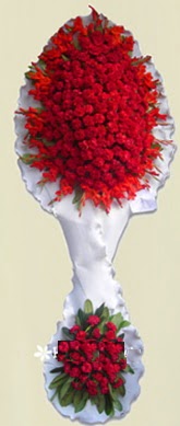 Çift katlı kıpkırmızı düğün açılış çiçeği  Muğla çiçek gönderme 